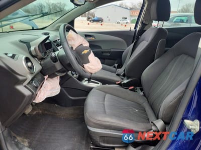 Zdjęcie 7 z 12 samochodu: 2014 CHEVROLET SONIC LT VIN:1G1JC6SH2E4137306 - miniatura
