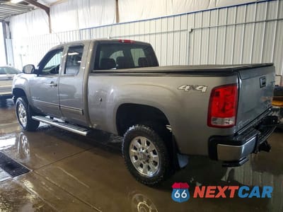 Drugie zdjęcie samochodu z przodu: 2012 GMC SIERRA K2500 SLT VIN:1GT221CG3CZ336338 - miniatura