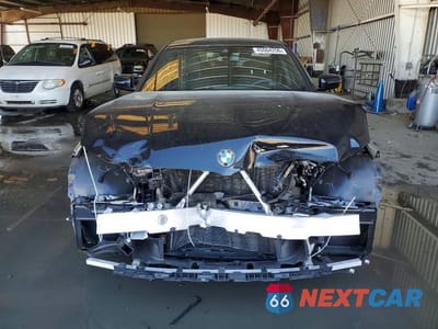 Piąte zdjęcie samochodu w środku: 2024 BMW 330I VIN:3MW69FF03R8E14738 - miniatura