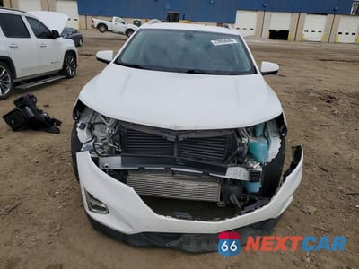 Piąte zdjęcie samochodu w środku: 2019 CHEVROLET EQUINOX LT VIN:3GNAXLEX8KS560178 - miniatura