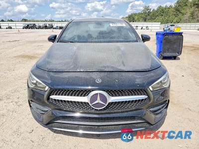 Piąte zdjęcie samochodu w środku: 2020 MERCEDES-BENZ CLA 250 4MATIC VIN:W1K5J4HB4LN086295 - miniatura