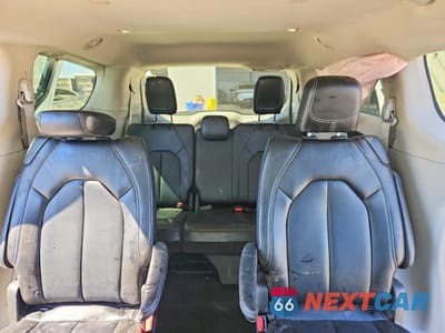 Zdjęcie 10 z 13 samochodu: 2023 CHRYSLER PACIFICA TOURING L VIN:2C4RC1BG2PR530789 - miniatura