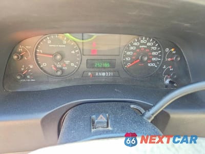 Zdjęcie 9 z 12 samochodu: 2005 FORD F250 SUPER DUTY VIN:1FTSW21P75EB25988 - miniatura