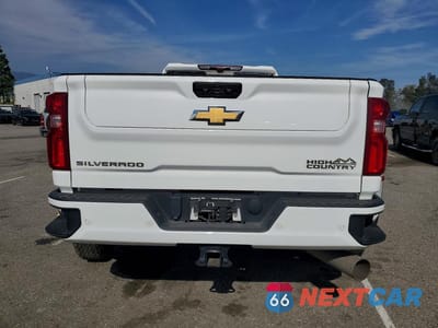 Zdjęcie 6 z 12 samochodu: 2023 CHEVROLET SILVERADO K3500 HIGH COUNTRY VIN:1GC4YVEY9PF216779 - miniatura