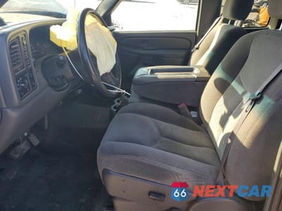 Zdjęcie 7 z 11 samochodu: 2006 CHEVROLET SILVERADO K1500 VIN:2GCEK19B461304472 - miniatura