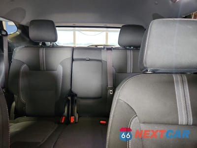 Zdjęcie 10 z 13 samochodu: 2026 CHEVROLET BLAZER 2LT VIN:3GNKBHR43TS122217 - miniatura