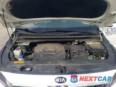 Zdjęcie 12 z 13 samochodu: 2020 KIA SEDONA LX VIN:KNDMB5C16L6619152 - miniatura