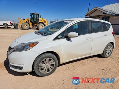 2017 NISSAN VERSA NOTE S PLUS 3N1CE2CP3HL372145 - główne zdjęcie licytacji z USA - miniatura