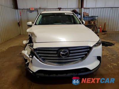Piąte zdjęcie samochodu w środku: 2023 MAZDA CX-9 TOURING VIN:JM3TCBCY7P0645229 - miniatura