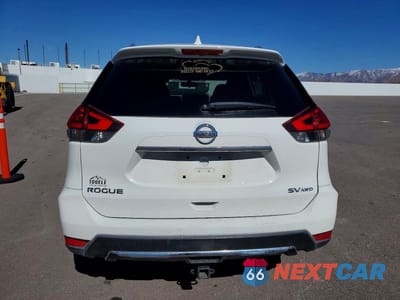 Zdjęcie 6 z 14 samochodu: 2017 NISSAN ROGUE SV VIN:KNMAT2MV8HP584227 - miniatura