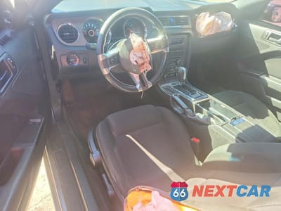Zdjęcie 8 z 12 samochodu: 2014 FORD MUSTANG GT VIN:1ZVBP8CF0E5246900 - miniatura