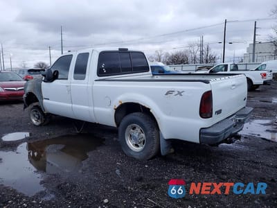 Drugie zdjęcie samochodu z przodu: 2003 FORD F250 SUPER DUTY VIN:1FTNX21F63EA53311 - miniatura