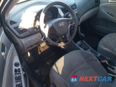 Zdjęcie 8 z 12 samochodu: 2017 HYUNDAI ACCENT SE VIN:KMHCT5AE2HU312719 - miniatura