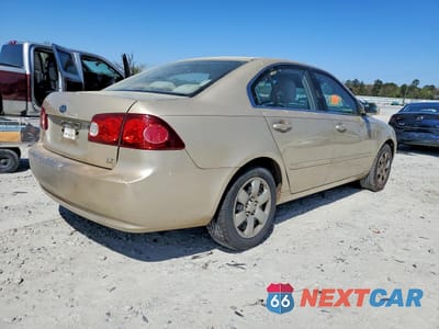 Trzecie zdjęcie samochodu z tyłu: 2006 KIA OPTIMA LX VIN:KNAGE123465067190 - miniatura