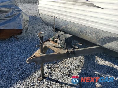 Zdjęcie 8 z 10 samochodu: 2011 JAYCO JAY FLIGHT CAMPER VIN:1UJBJ0BN0B18B0462 - miniatura