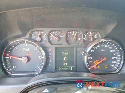 Zdjęcie 9 z 11 samochodu: 2018 CHEVROLET SILVERADO K1500 VIN:3GCUKNEC1JG497763 - miniatura