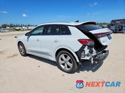 Drugie zdjęcie samochodu z przodu: 2024 AUDI Q4 E-TRON PREMIUM VIN:WA1KUBFZ7RP053839 - miniatura