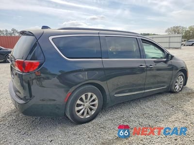 Trzecie zdjęcie samochodu z tyłu: 2017 CHRYSLER PACIFICA TOURING L VIN:2C4RC1BGXHR584360 - miniatura