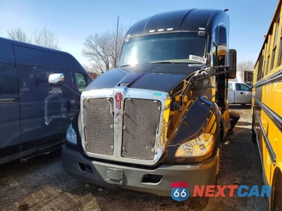 Drugie zdjęcie samochodu z przodu: 2018 KENWORTH T680 SEMI TRUCK VIN:1XKYDP9X8JJ179968 - miniatura