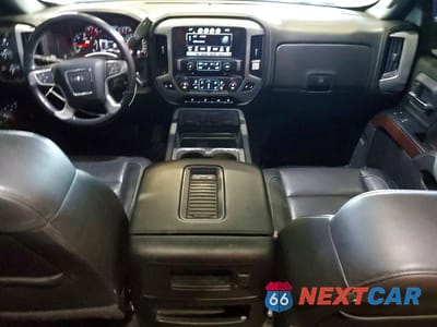Zdjęcie 8 z 11 samochodu: 2018 GMC SIERRA K1500 SLT VIN:3GTU2NEC9JG474487 - miniatura