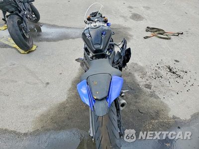 Zdjęcie 6 z 9 samochodu: 2024 YAMAHA YZFR7 VIN:JYARM38E4RA009347 - miniatura