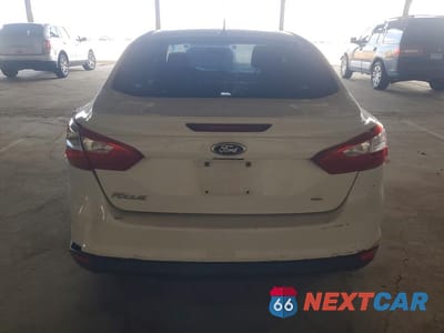 Zdjęcie 6 z 12 samochodu: 2012 FORD FOCUS S VIN:1FAHP3F22CL379360 - miniatura
