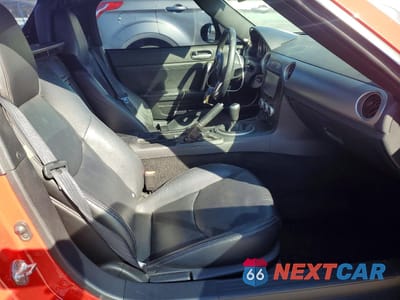 Zdjęcie 10 z 12 samochodu: 2009 MAZDA MX-5 MIATA VIN:JM1NC26F890201484 - miniatura