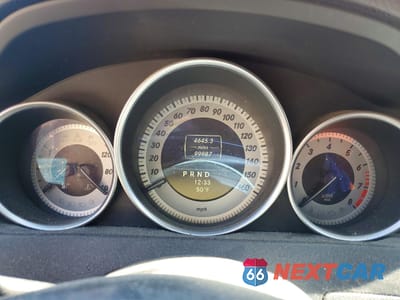 Zdjęcie 9 z 12 samochodu: 2012 MERCEDES-BENZ C 250 VIN:WDDGJ4HB6CF730642 - miniatura