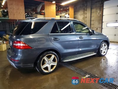 Trzecie zdjęcie samochodu z tyłu: 2014 MERCEDES-BENZ ML 350 BLUETEC VIN:4JGDA2EB0EA340055 - miniatura