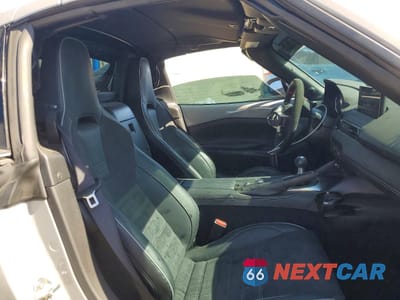 Zdjęcie 10 z 14 samochodu: 2025 MAZDA MX-5 MIATA CLUB VIN:JM1NDAL75S0656044 - miniatura