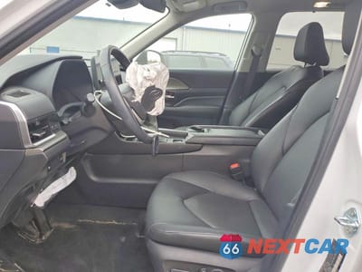 Zdjęcie 7 z 12 samochodu: 2024 TOYOTA GRAND HIGHLANDER XLE VIN:5TDAAAB5XRS054030 - miniatura