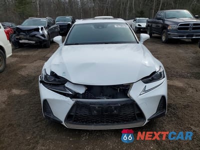 Piąte zdjęcie samochodu w środku: 2019 LEXUS IS 300 BASE VIN:JTHC81D2XK5038301 - miniatura