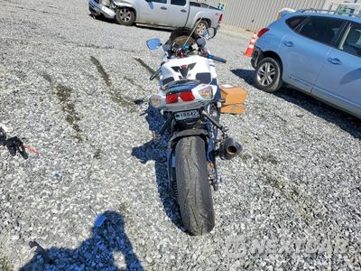 Czwarte zdjęcie samochodu z boku: 2011 SUZUKI GSX750 F VIN:JS1GR7MA4B2103214 - miniatura