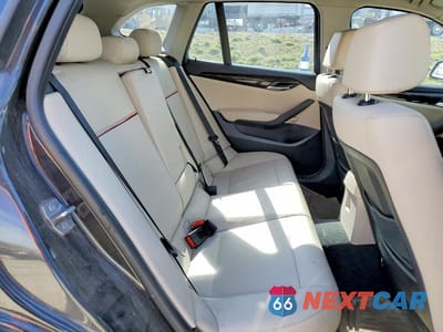 Zdjęcie 11 z 12 samochodu: 2013 BMW X1 XDRIVE35I VIN:WBAVM5C51DVV90052 - miniatura