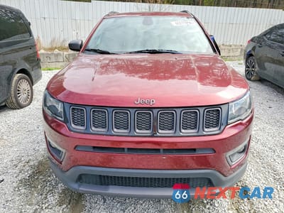 Piąte zdjęcie samochodu w środku: 2021 JEEP COMPASS 80TH EDITION VIN:3C4NJCEBXMT548644 - miniatura
