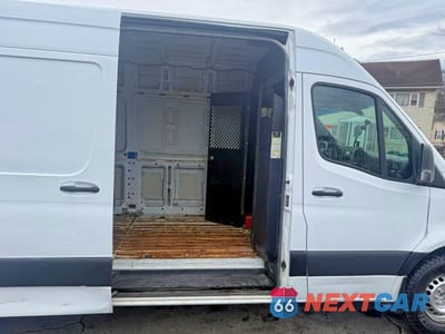 Zdjęcie 6 z 10 samochodu: 2019 MERCEDES-BENZ SPRINTER 2500 VIN:WD4PF1CD5KT005087 - miniatura