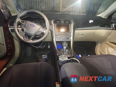 Zdjęcie 8 z 14 samochodu: 2016 FORD FUSION SE VIN:3FA6P0HD7GR134405 - miniatura