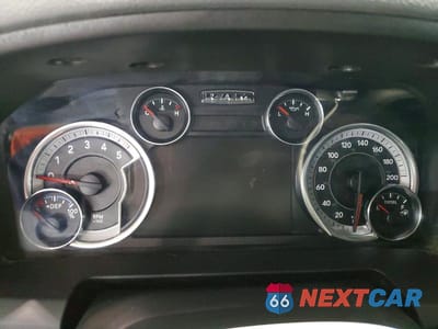 Zdjęcie 9 z 13 samochodu: 2018 RAM 1500 SLT VIN:1C6RR7LM8JS283894 - miniatura