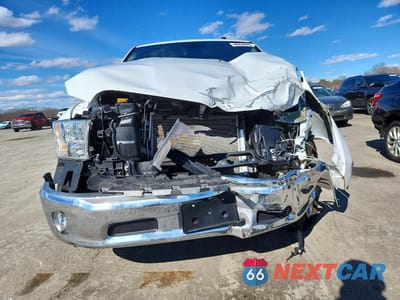 Piąte zdjęcie samochodu w środku: 2021 RAM 1500 CLASSIC TRADESMAN VIN:3C6RR7KT3MG665173 - miniatura