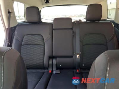 Zdjęcie 10 z 13 samochodu: 2025 NISSAN PATHFINDER SV VIN:5N1DR3BC9SC226485 - miniatura
