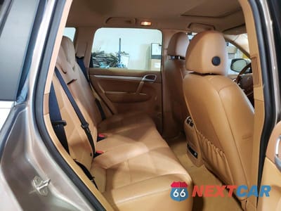 Zdjęcie 11 z 12 samochodu: 2009 PORSCHE CAYENNE VIN:WP1AA29P09LA09563 - miniatura