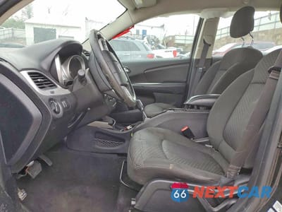 Zdjęcie 7 z 13 samochodu: 2015 DODGE JOURNEY SE VIN:3C4PDCABXFT674429 - miniatura