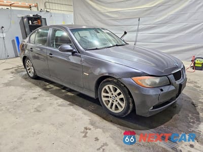 Czwarte zdjęcie samochodu z boku: 2006 BMW 325 XI VIN:WBAVD13566KT79894 - miniatura