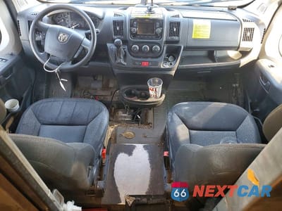 Zdjęcie 8 z 13 samochodu: 2020 RAM PROMASTER 3500 DELIVERY VAN VIN:3C6URVJG8LE143975 - miniatura