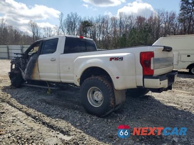 Drugie zdjęcie samochodu z przodu: 2017 FORD F350 SUPER DUTY VIN:1FT8W3DT6HEE24868 - miniatura