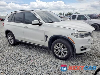 Czwarte zdjęcie samochodu z boku: 2015 BMW X5 XDRIVE35I VIN:5UXKR0C58F0P07182 - miniatura