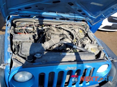 Zdjęcie 11 z 12 samochodu: 2010 JEEP WRANGLER UNLIMITED SPORT VIN:1J4HB3H15AL214469 - miniatura