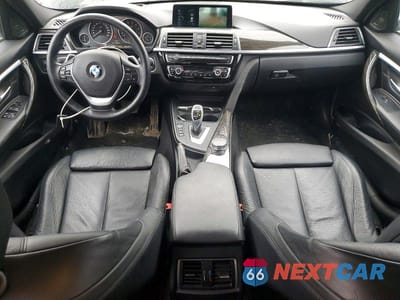 Zdjęcie 8 z 11 samochodu: 2017 BMW 330 XI VIN:WBA8D9C31HA005681 - miniatura