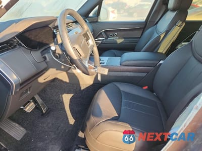 Zdjęcie 7 z 13 samochodu: 2025 LAND ROVER RANGE ROVER SE VIN:SALKPBFU2SA340850 - miniatura