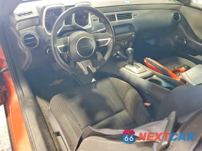 Zdjęcie 8 z 11 samochodu: 2010 CHEVROLET CAMARO LS VIN:2G1FA1EV9A9142946 - miniatura